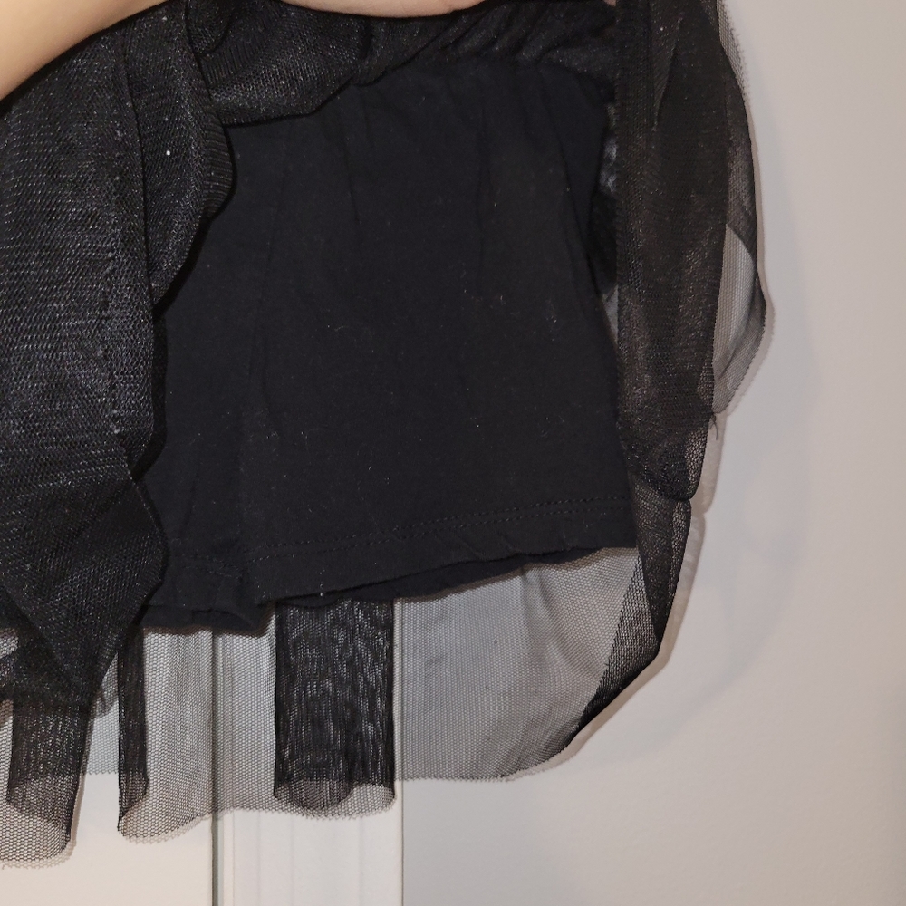 Start up Kids 3T Black Tutu with sparkles and attached Shorts - Picture 3 of 6
